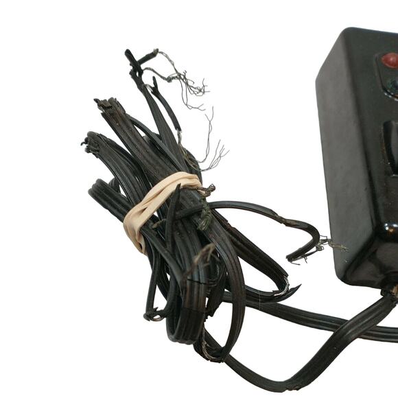 Lionel 1121-100CX Switch Controller Needs Rewiring For Parts or Repair - Picture 3 of 6